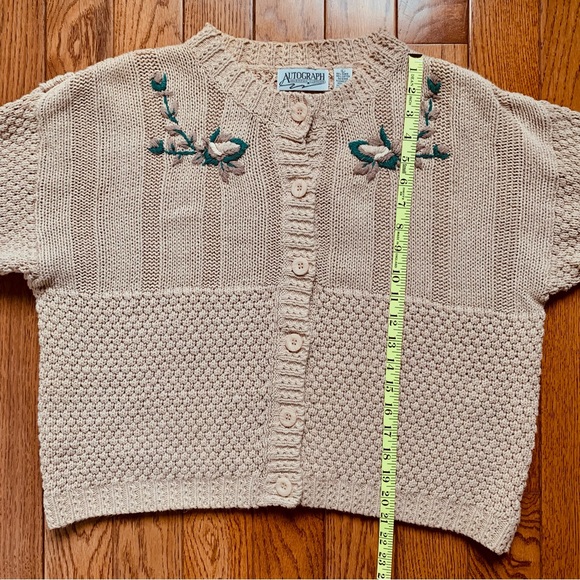 VTG Autograph American Ramie Cotton Tan Beige Knit Embroidered Cardigan Sweater - Picture 10 of 11